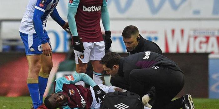  利物浦铁卫重伤恐赛季报销  