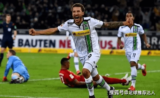  莱万德甲金靴稳了 单季进球数突破三十  